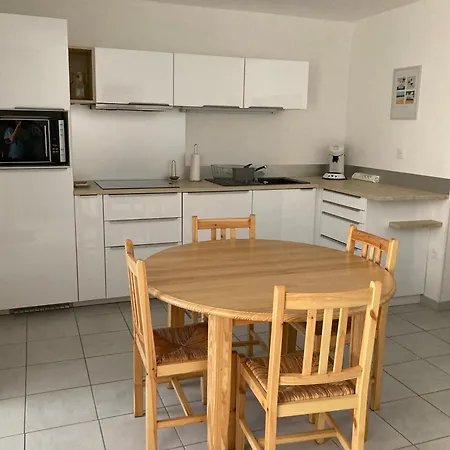 T3 43 M2,belle Terrasse De 20 M2, Idealement Place 아파트 *